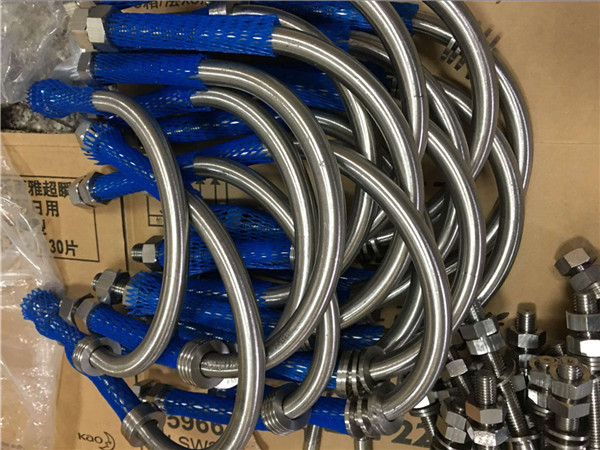 سٹینلیس سٹیل پائپ یو بولٹ a2 ، a4 کی کم قیمت۔