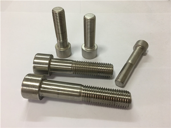 hastelloy c-276 (2.4819) din912 ساکٹ ہیڈ ٹوپی پیچ۔