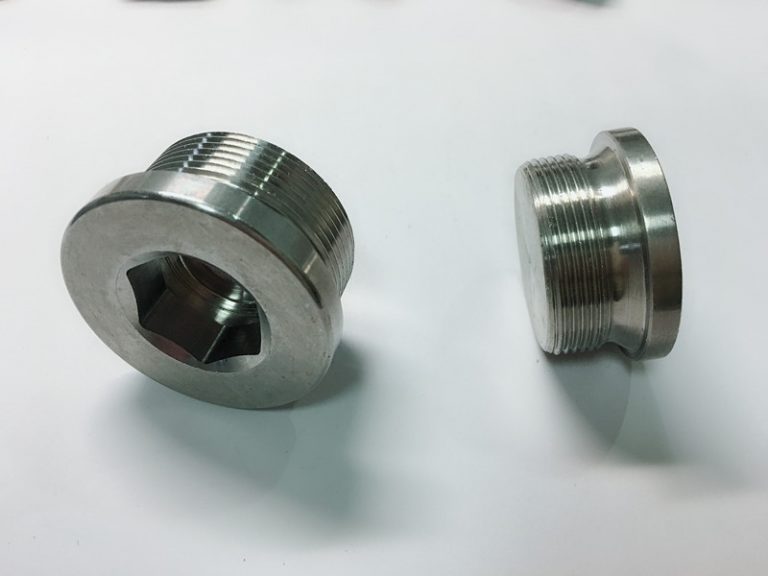 اپنی مرضی کے مطابق ایس ایس کی انگوٹی کے ساتھ سٹینلیس سٹیل کی انگوٹی بولٹ بنا